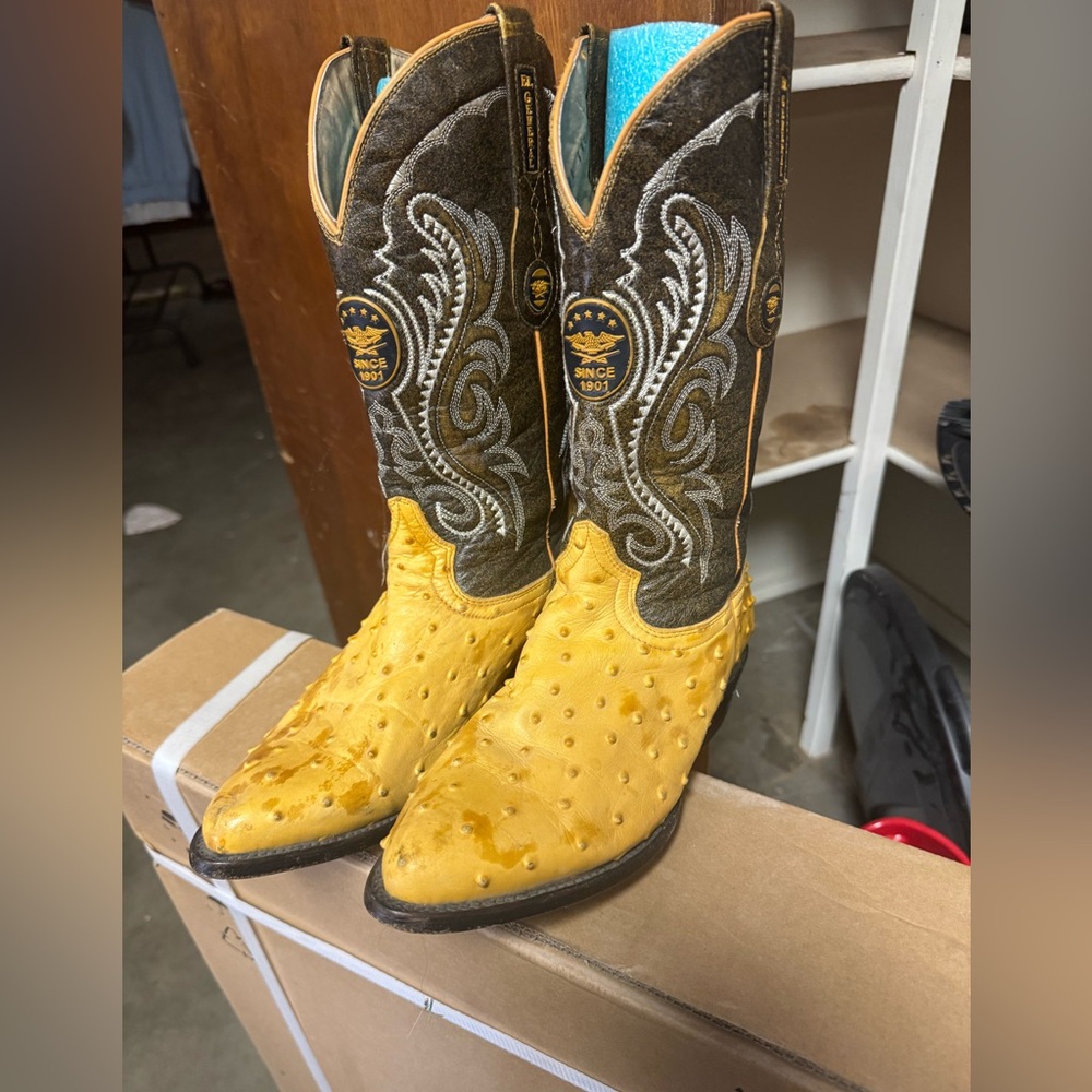 El General ostrich skin boots